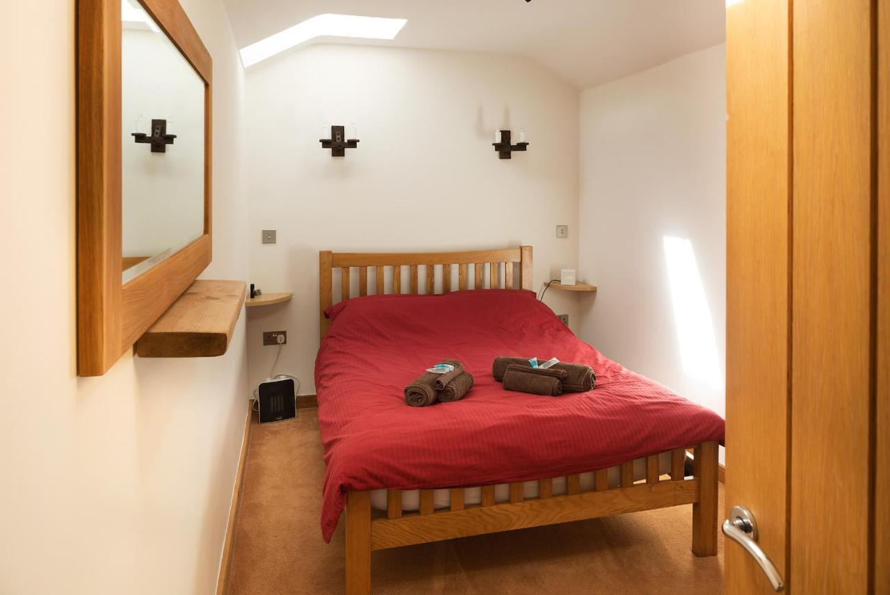 Owl'S Hoot Villa Thorndon Екстериор снимка